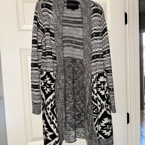 Forever 21 Black and White Geometric Cardigan